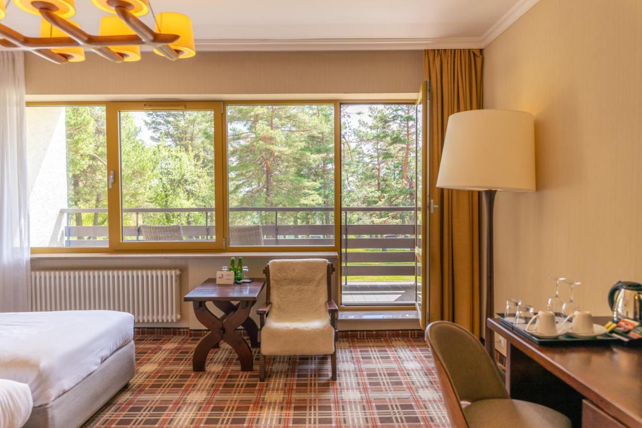 Hotel Arłamów Εξωτερικό φωτογραφία