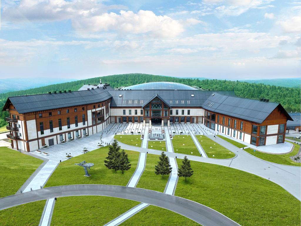 Hotel Arłamów Εξωτερικό φωτογραφία