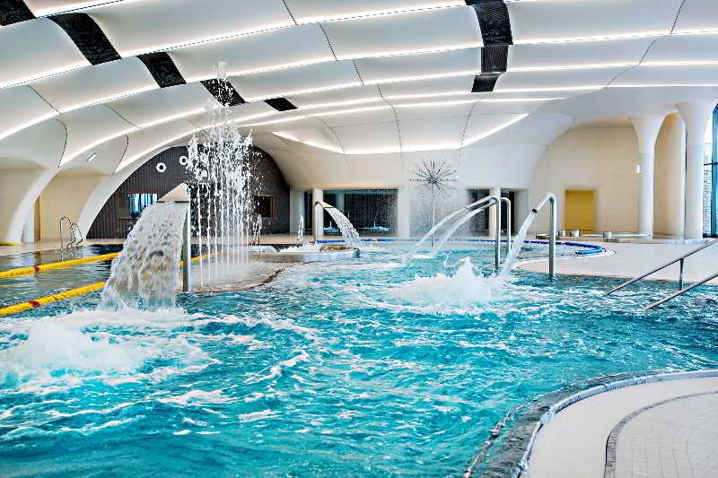 Hotel Arłamów Εξωτερικό φωτογραφία