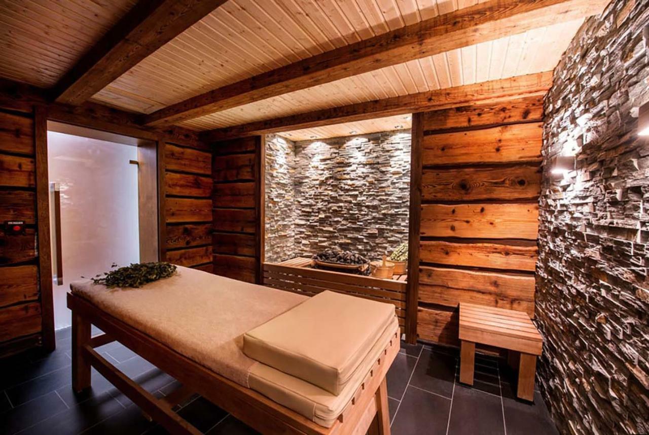 Hotel Arłamów Εξωτερικό φωτογραφία